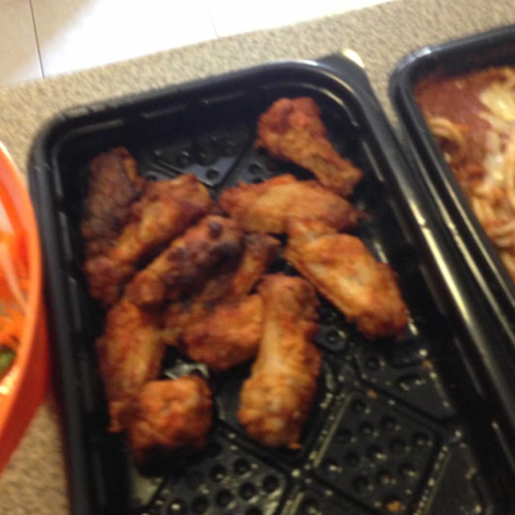 ¿Cuántas calorías tienen las alitas a la barbacoa?